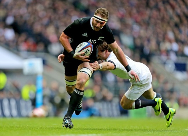 Kieran Read gets past Ben Foden