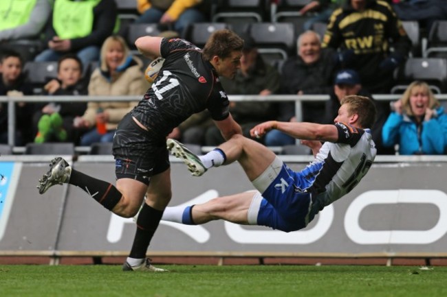 Jeff Hassler brushes off Eoin Griffin on his way to scoring a try