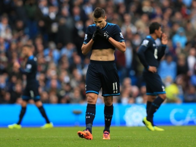 Soccer - Barclays Premier League - Manchester City v Tottenham Hotspur - Etihad Stadium