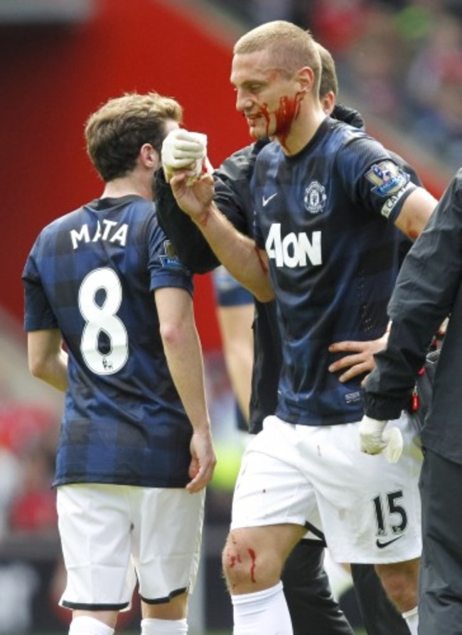 Soccer - Barclays Premier League - Southampton v Manchester United - St Marys