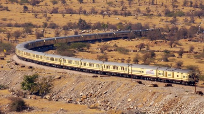the-palace-on-wheels-travels-to-the-various-forts-and-palaces-in-rajasthan-india-the-journey-begins-in-new-delhi-and-takes-seven-days