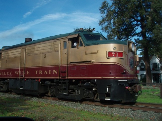 the-napa-valley-wine-train-is-a-private-excursion-train-that-takes-tourists-to-many-of-the-vineyards-and-wineries-in-napa-valley-california