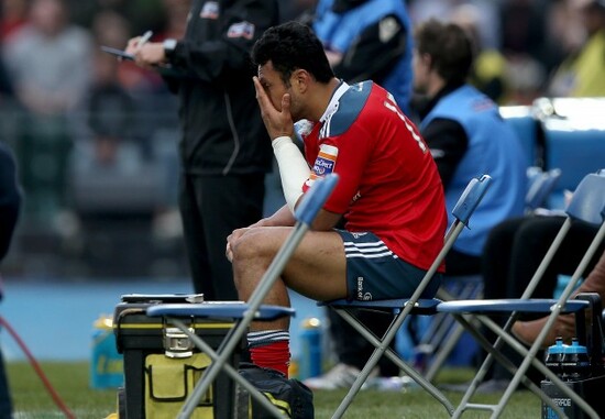 Casey Laulala goes off injured