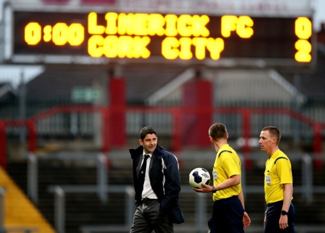 Stuart Taylor speaks to the match officials at half time