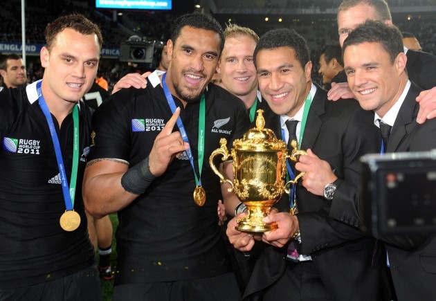 Israel Dagg, Jerome Kaino, Mils Muliaina and Dan Carter with the Webb Ellis Cup