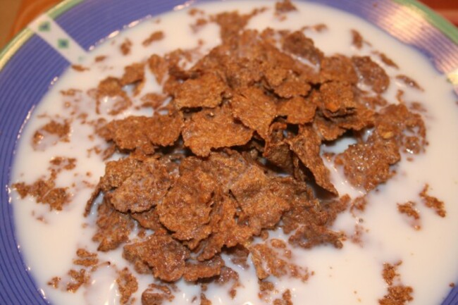 Bran flakes with semi-skimmed milk