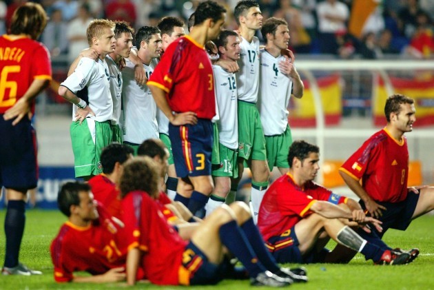 Spain and Republic of Ireland players 16/6/2002 DIGITAL