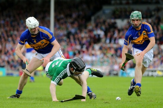 Michael Cahill and Cathal Barrett with Graeme Mulcahy