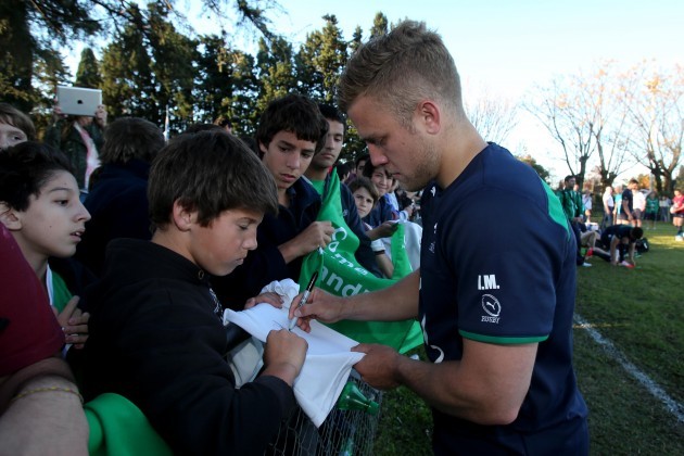Ian Madigan with Fans