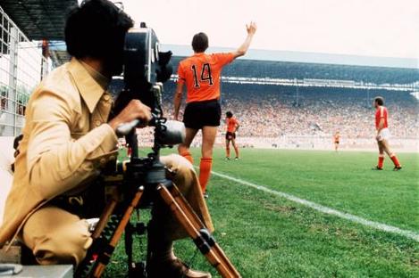 Soccer - World Cup West Germany 74 - Group Three - Holland v Bulgaria