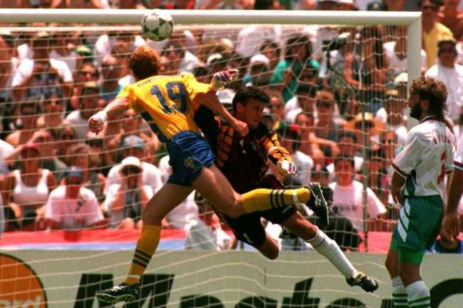 Empics10,Sweden v Bulgaria .... Soccer World Cup 94