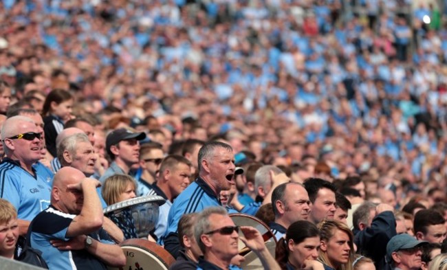 Dublin fans on The Hill