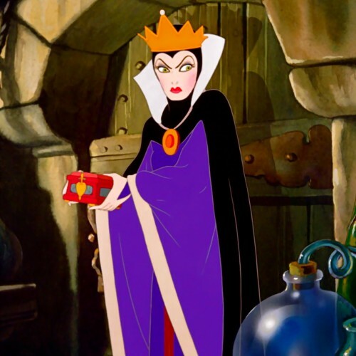 The_Evil_Queen_in_her_secret_lair