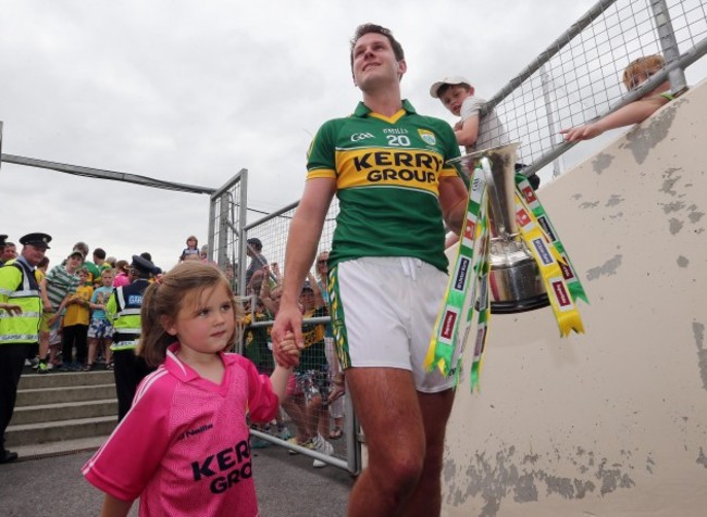 Eoin Brosnan with his daughter Annie after the game