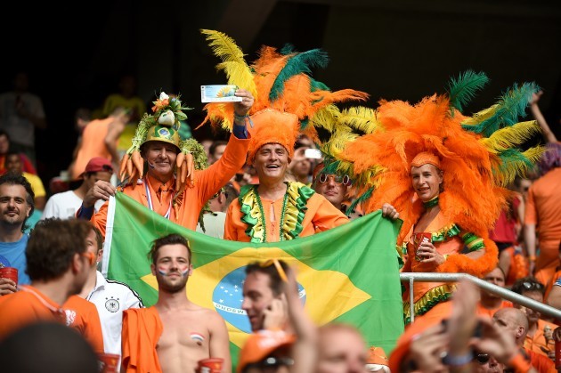 Soccer - FIFA World Cup 2014 - Group B - Spain v Netherlands - Arena Fonte Nova