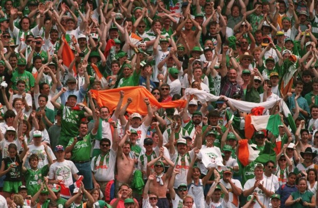 Soccer - USA World Cup 1994 - Ireland v Italy