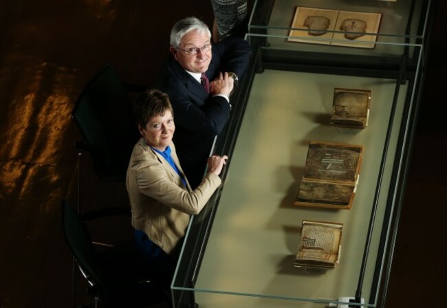 NO FEE TRINITY MANU MX2