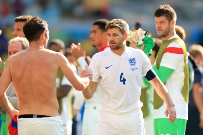 Soccer - FIFA World Cup 2014 - Group D - Costa Rica v England - Estadio Mineirao