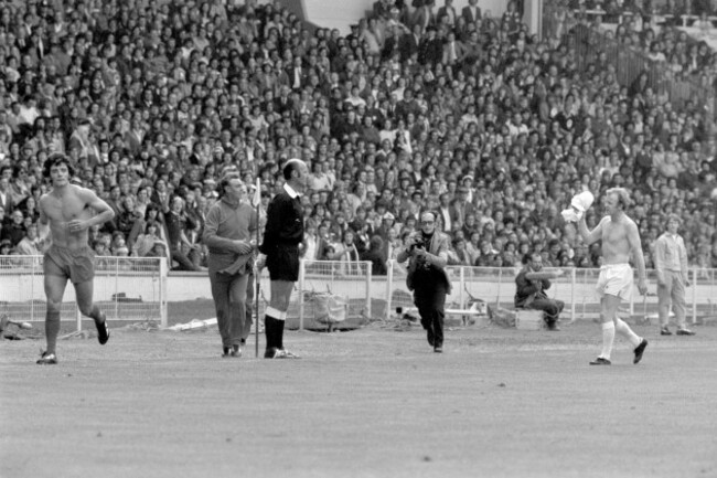 Soccer - FA Charity Shield - Liverpool v Leeds United