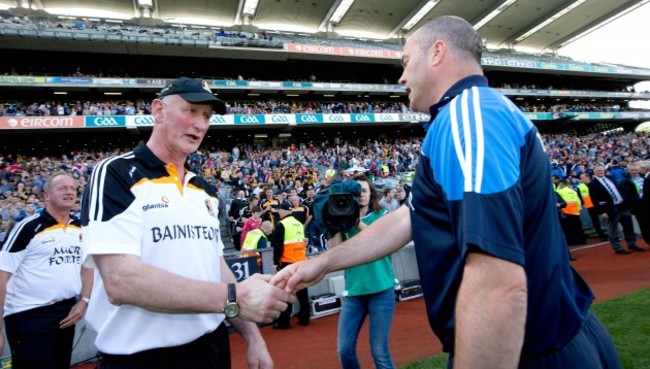 Anthony Daly and Brian Cody shake hands after the game