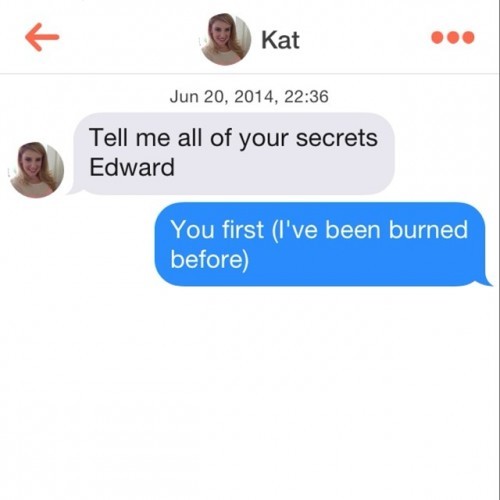 A Fake Edward Snowden Tinder Account Was Set Up And The Responses Are Amazing 