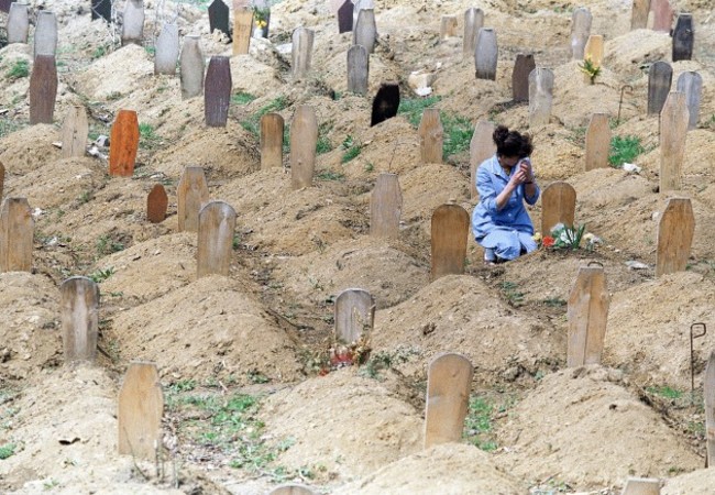 Bosnia Herzegovina Cemeteries 1993