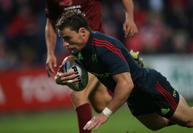 Sean Scanlon scores the last try for Munster