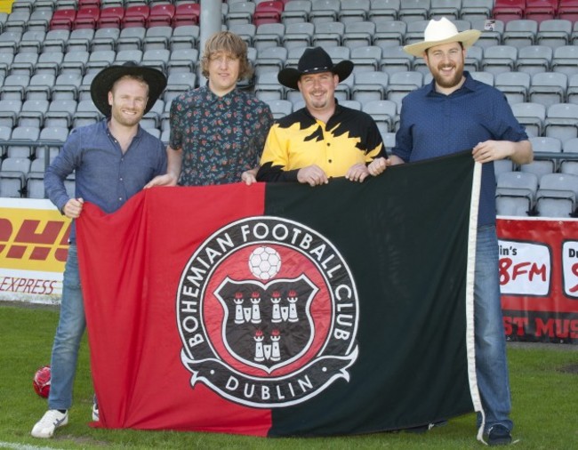 Brooks_at_Dalymount_1