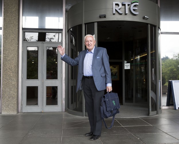 Bill O'Herlihy pictured outside RTE ahead of the FIFA 2014 World Cup Final
