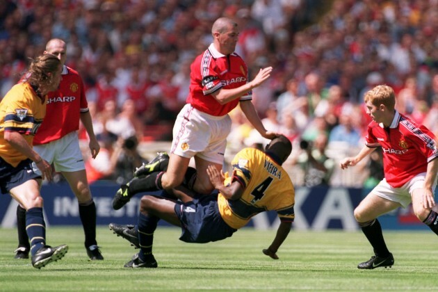 21 memorable, nostalgia-tinged photos of Roy Keane on the ...