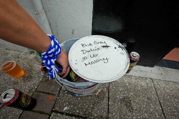 Fans find a novel way of keeping their drinks cool on the streets of Clones