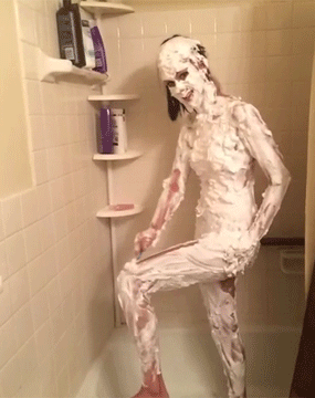 funny-pictures-girl-shaving-whole-body-animated-gif