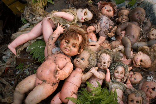 Creepy dolls are creepy - Imgur