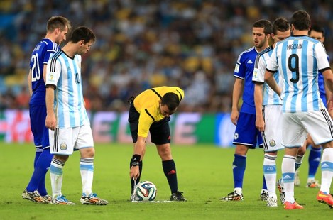 Soccer - FIFA World Cup 2014 - Group F - Argentina v Bosnia and Herzegovina - Maracana