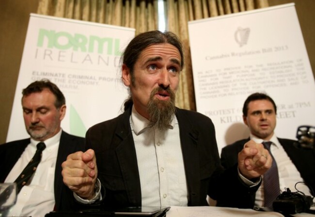 Decriminalising cannabis