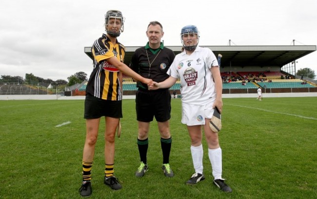 Mags Fennelly and Aine Fahey with referee John Dolan