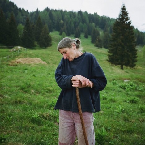 this-woman-from-germany-moved-with-her-husband-to-switzerland-20-years-ago-to-escape-a-city-lifestyle-they-are-now-completely-self-sufficient-farming-their-own-food-she-was-a-literature-and-philosophy-professor-pr