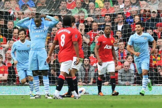 Soccer - Barclays Premier League - Manchester United v Manchester City - Old Trafford