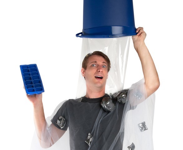 ice-bucket-challenge-costume-1-e1408736512194
