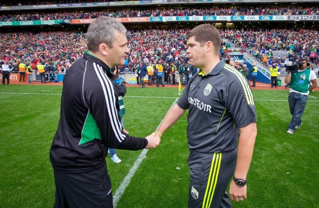 James Horan shakes hands with Eamonn Fitzmaurice after the game