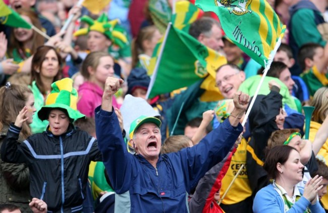Kerry supporters celebrate