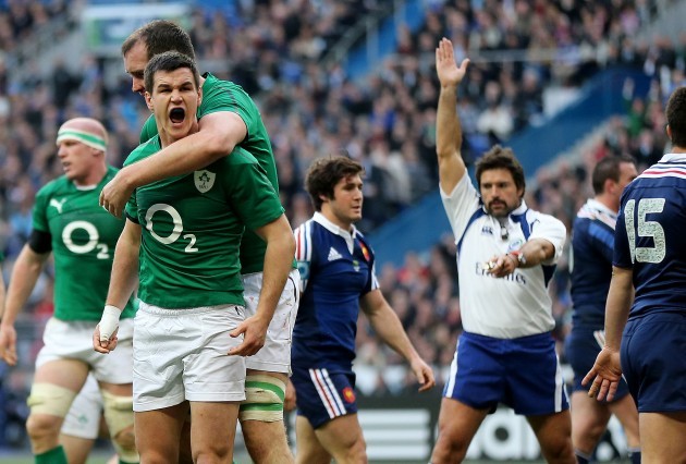 Jonathan Sexton celebrates scoring the opening try with Devin Toner