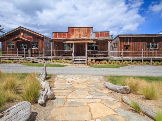 this-small-western-style-village-is-a-remnant-of-the-islands-manufacturing-past-according-to-the-daily-mail-more-than-800-people-once-lived-on-the-island-producing-around-900-tons-of-dynamite-a-month-during-world-war-ii