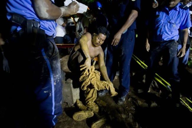 Nicaragua Miners Trapped