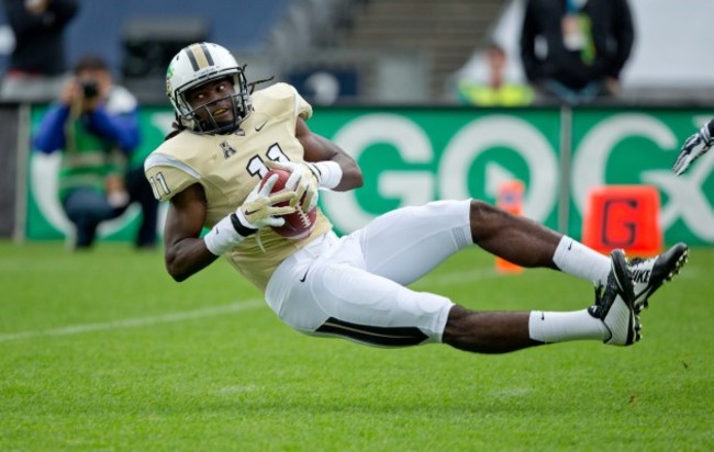 Breshad Perriman makes a catch