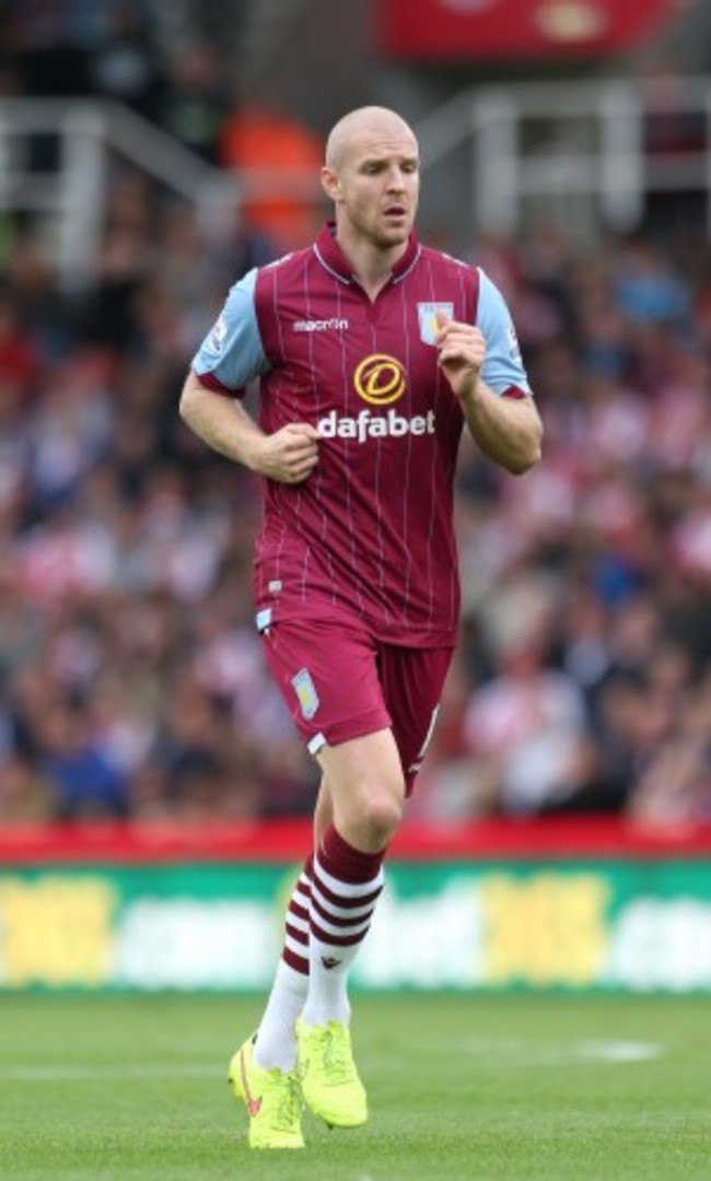 Soccer - Barclays Premier League - Stoke City v Aston Villa - Britannia Stadium