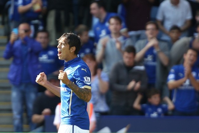 Soccer - Barclays Premier League - Leicester City v Arsenal - King Power Stadium