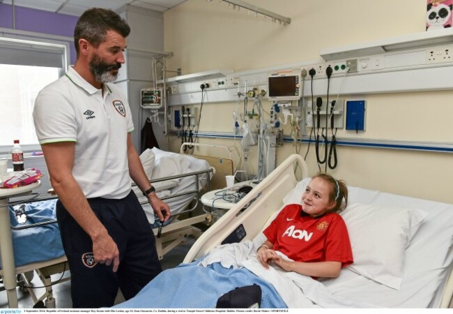 Republic of Ireland visit Temple Street Childrens Hospital