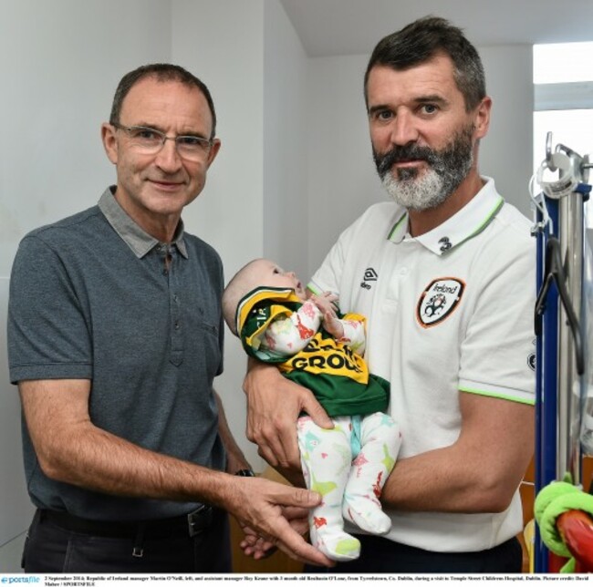 Republic of Ireland visit Temple Street Childrens Hospital