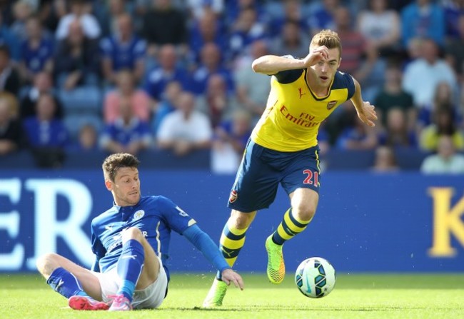 Soccer - Barclays Premier League - Leicester City v Arsenal - King Power Stadium